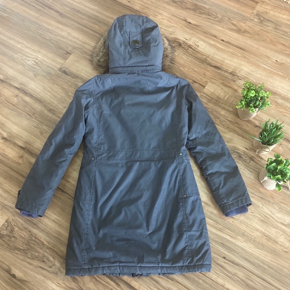 Aritzia // TNA Parka - Picture 7 of 11